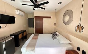 Hotel Caracol Isla Mujeres